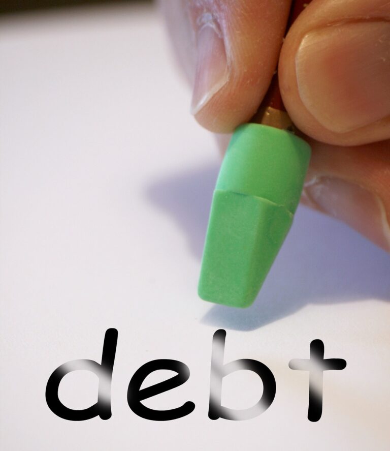 How to avoid on loan scams.