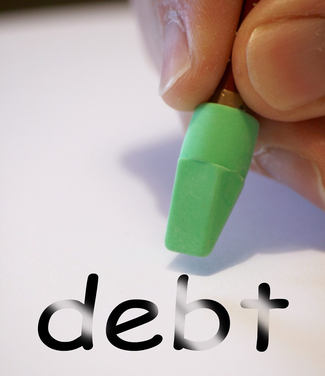 How to avoid on loan scams.